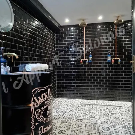 Lappart-Salonais 70M2 Avec Jacuzzi Privatif Exterior photo
