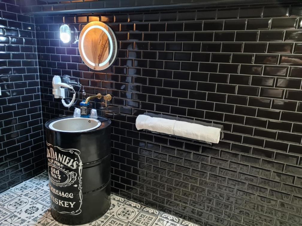 Lappart-salonais 70m2 Avec Jacuzzi Privatif Apartment